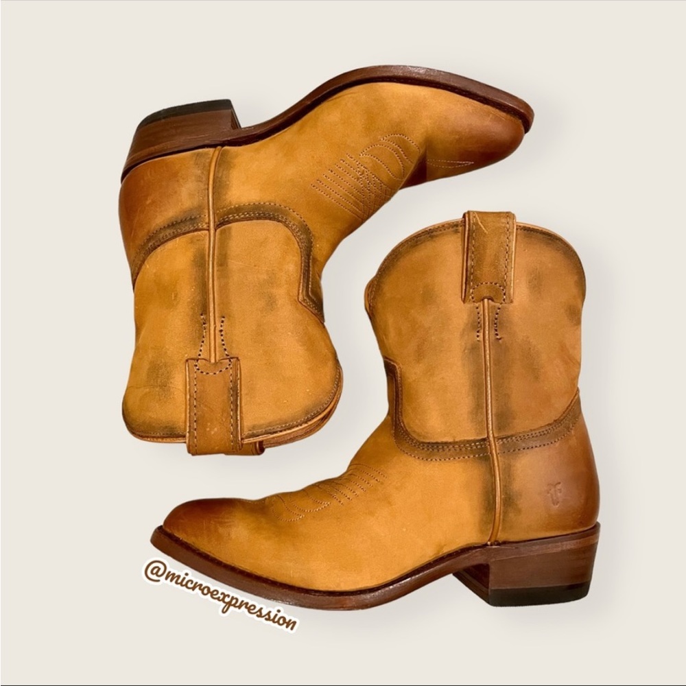 $369 Frye Billy Short Pull On Cognac Brown Leather Southern Cowboy Ankle Boots - Picture 15 of 15